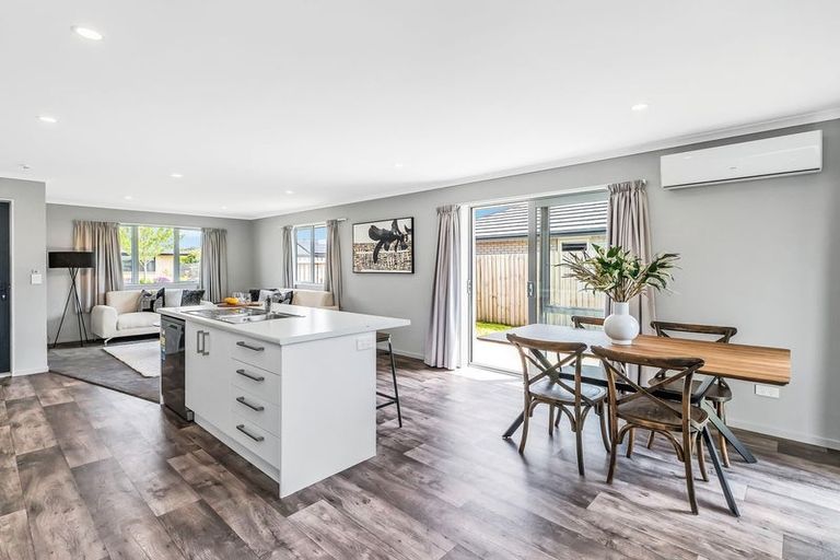 Photo of property in 52 Lucca Crescent, Rolleston, 7615