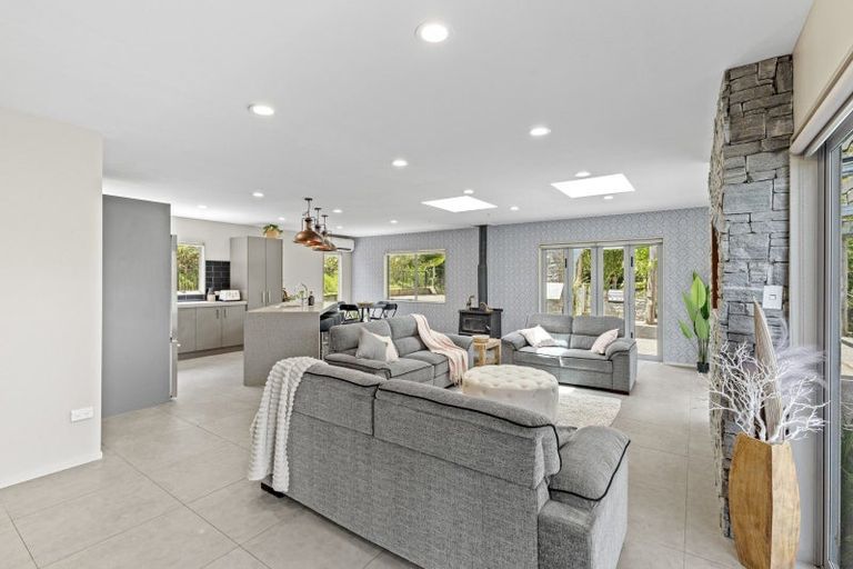 Photo of property in 671 No 3 Line, Okoia, Whanganui, 4582