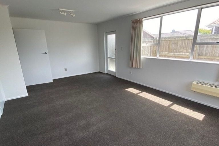 Photo of property in 89 Mandeville Street, Riccarton, Christchurch, 8011