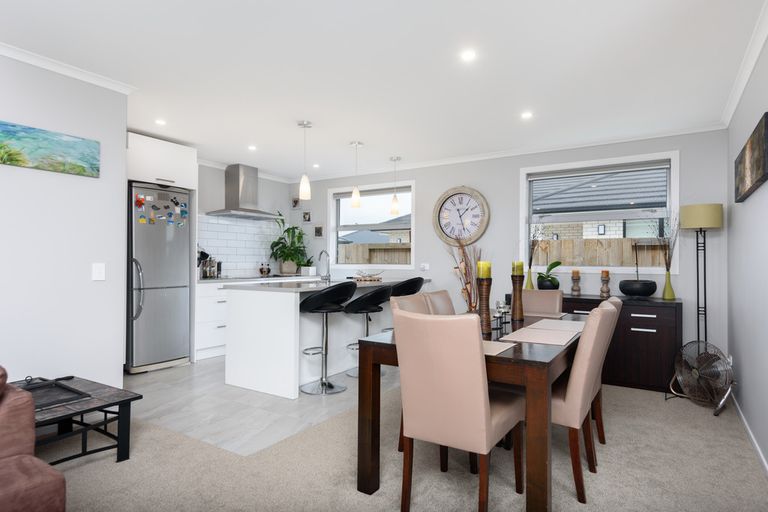 Photo of property in 17 Kanono Close, Papamoa Beach, Papamoa, 3118