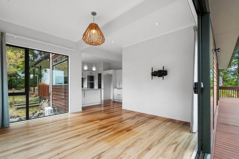 Photo of property in 429 Kiwitahi Road, Helensville, 0875