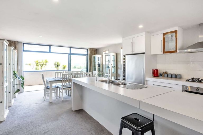 Photo of property in 30 Coates Street, Westport, 7825