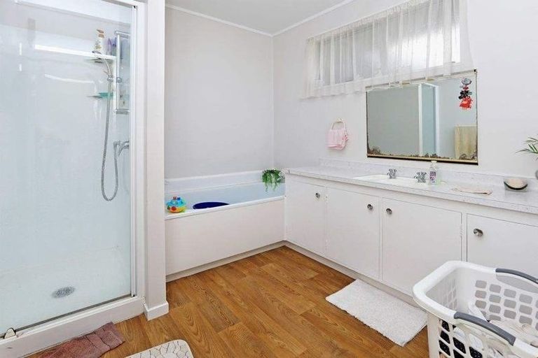 Photo of property in 3/2 Birdwood Avenue, Papatoetoe, Auckland, 2025