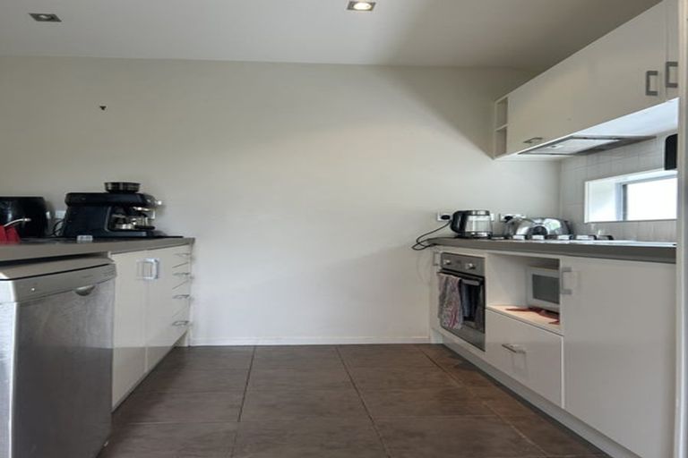 Photo of property in 11/114 Mitchell Street, Brooklyn, Wellington, 6021