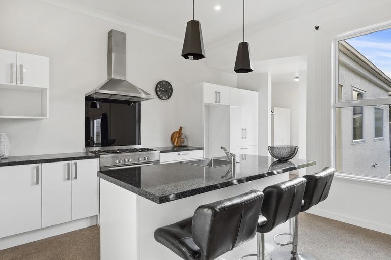 Photo of property in 30 Richardson Street, Saint Kilda, Dunedin, 9012