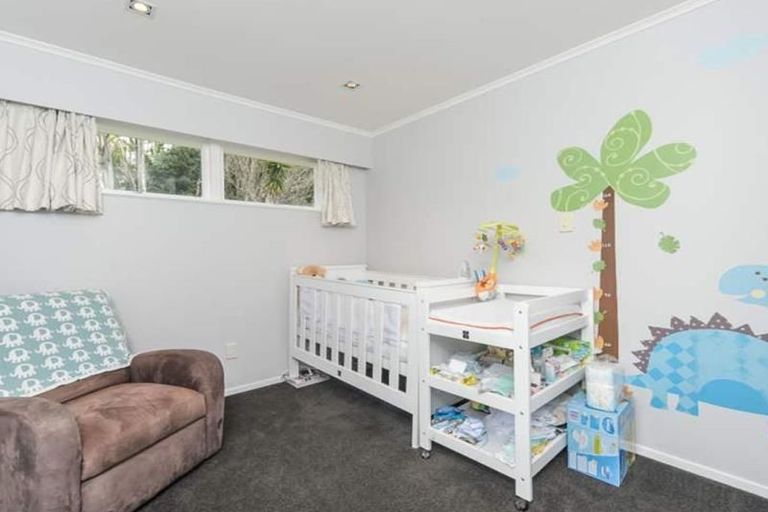 Photo of property in 5 Infidel Place, Torbay, Auckland, 0630