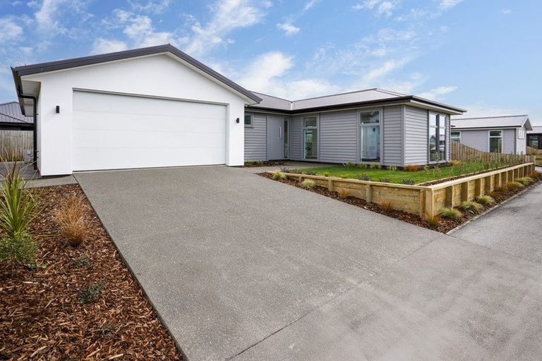 Photo of property in 12 Mackinnon Street, Marshland, 8083