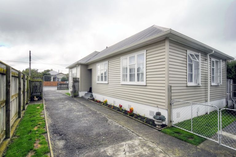 Photo of property in 123 Cole Street, Masterton, 5810