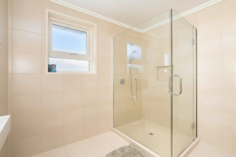 Photo of property in 1 Warwick Street, Balaclava, Dunedin, 9011