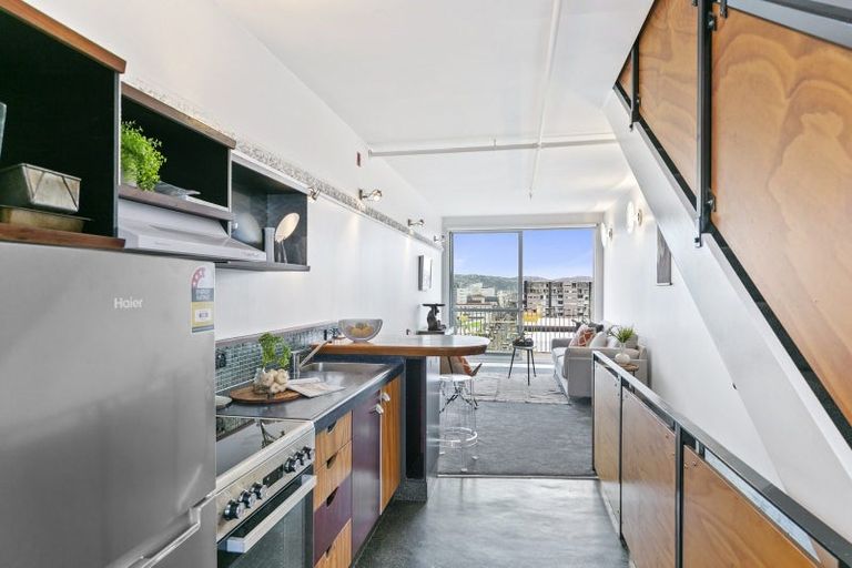 Photo of property in Qba Apartments, 4c/51 Webb Street, Mount Cook, Wellington, 6011