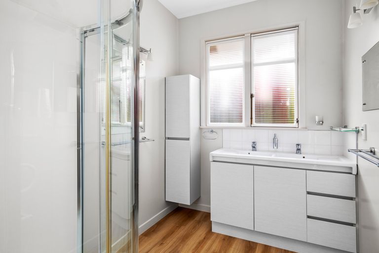 Photo of property in 100 Sunderland Street, Clyde, 9330