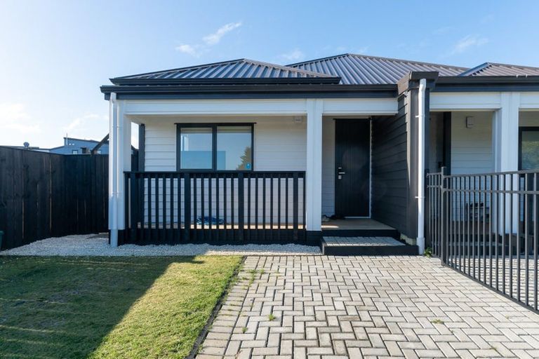 Photo of property in 7b Huringa Road, Karaka, Papakura, 2113
