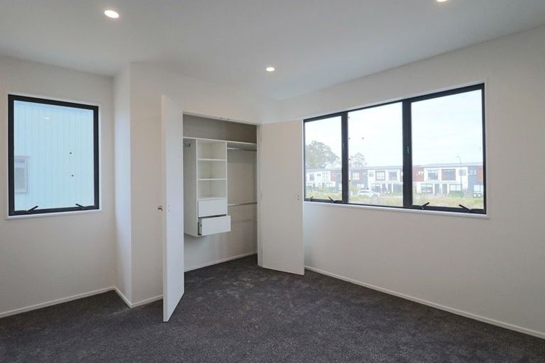 Photo of property in 13 John Gray Street, Papakura, 2110