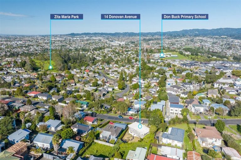 Photo of property in 14 Donovan Avenue, Massey, Auckland, 0614