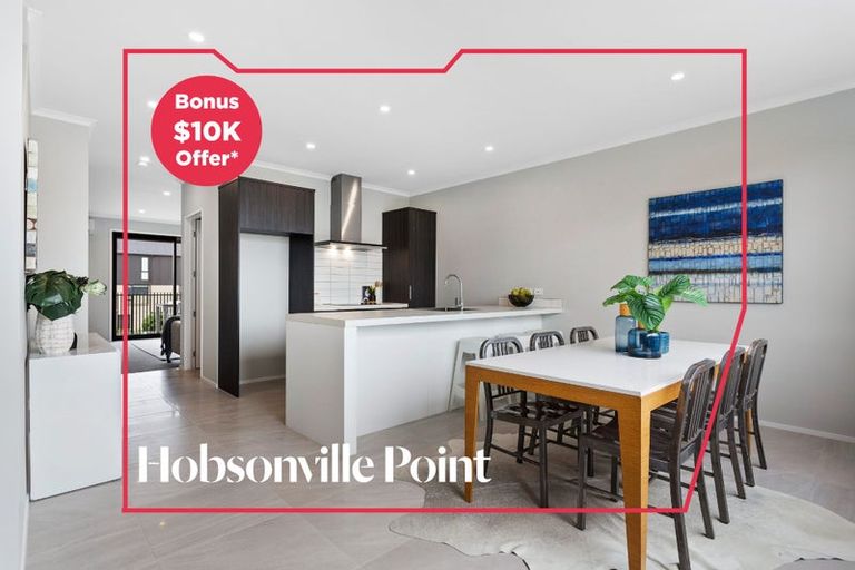 Photo of property in 2/1 Ko Roa Lane, Hobsonville, Auckland, 0616