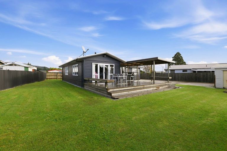 Photo of property in 11 Byron Grove, Owhata, Rotorua, 3010
