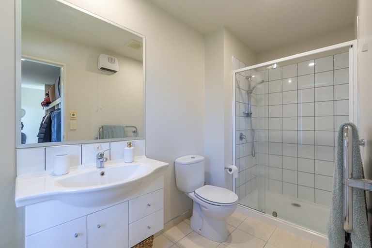 Photo of property in 12 Goldie Place, Rolleston, 7614