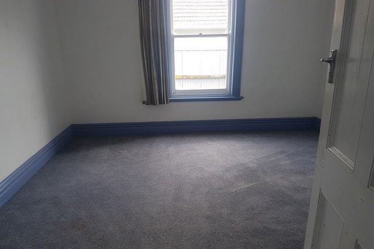 Photo of property in 624 Featherston Street, Roslyn, Palmerston North, 4414