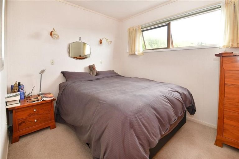 Photo of property in 4 Lea Place, Stanmore Bay, Whangaparaoa, 0932