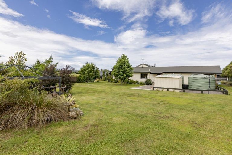Photo of property in 346 Porangahau Road, Waipukurau, 4282