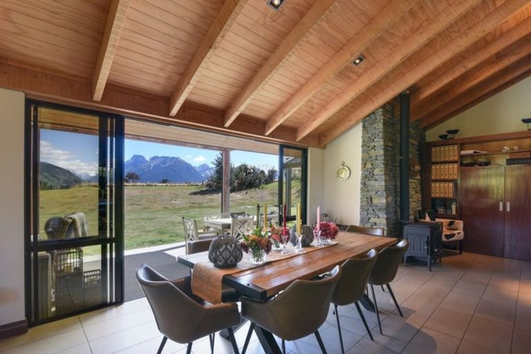 Photo of property in 41 Precipice Lane, Glenorchy, 9372