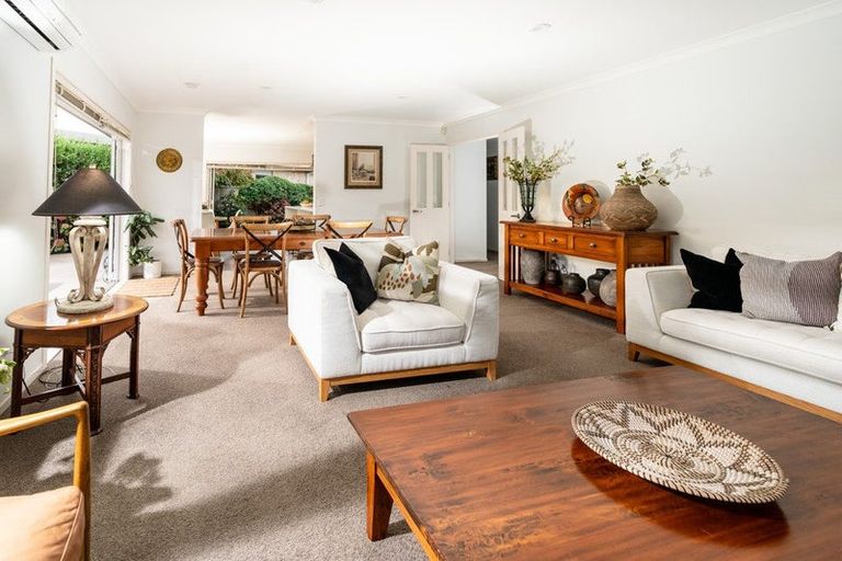 Photo of property in 2 Patterson Lane, Raumati Beach, Paraparaumu, 5032