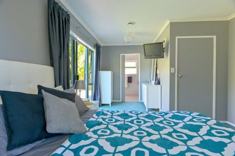 Photo of property in 107 Tireti Road, Titahi Bay, Porirua, 5022