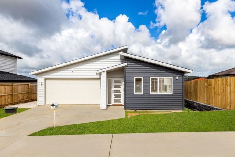 Photo of property in 13 Huamanu Street, Pukekohe, 2120