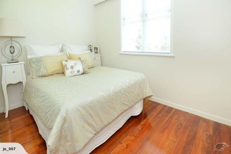 Photo of property in 11c Edinburgh Street, Tuakau, 2121