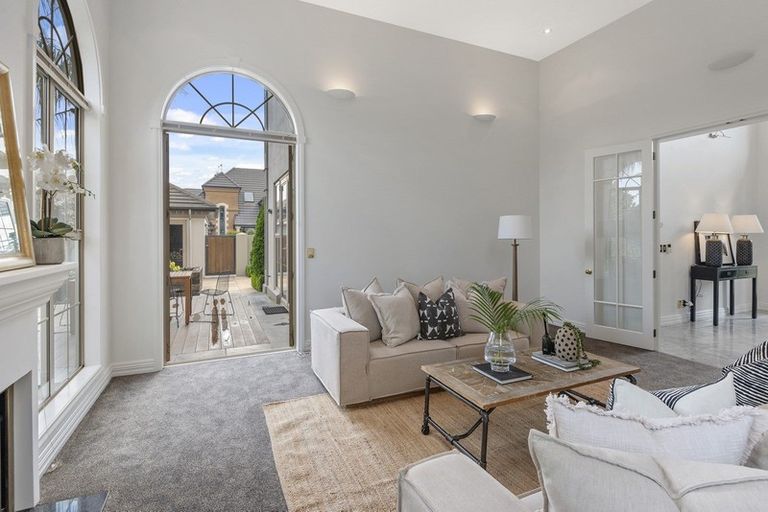 Photo of property in 3 Palazzo Lane, Riccarton, Christchurch, 8011