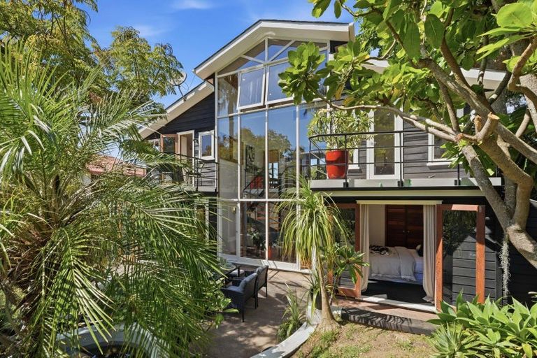 Photo of property in 24a Orchard Road, Waiake, Auckland, 0630