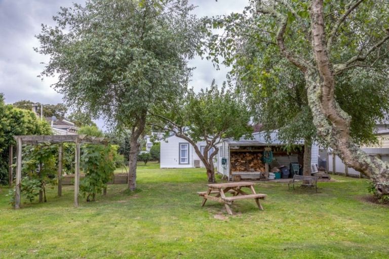 Photo of property in 153 Main Street, Greytown, 5712