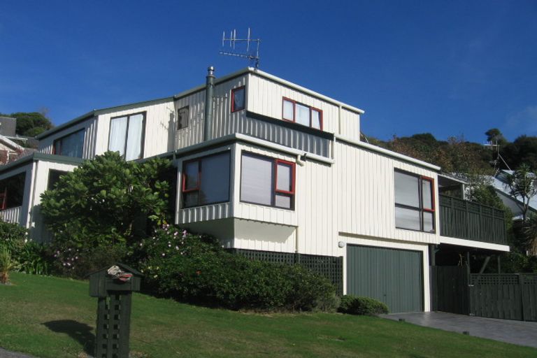 Photo of property in 1 Kedge Lane, Whitby, Porirua, 5024