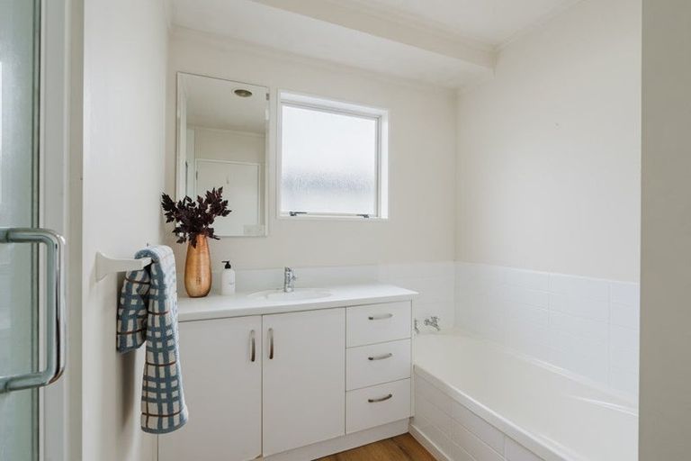 Photo of property in 16a Taniwha Street, Frankton, Hamilton, 3204