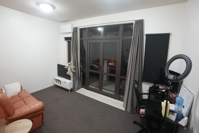 Photo of property in The Grange, 68/92 Bush Road, Albany, Auckland, 0632