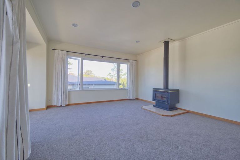 Photo of property in 20b Coronation Street, Belmont, Auckland, 0622