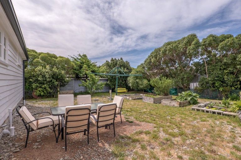 Photo of property in 113 Poranui Beach Road, Little River, 7591