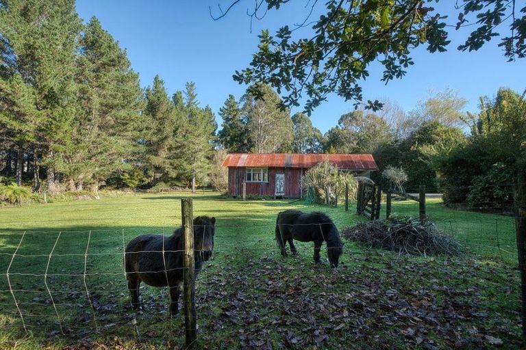 Photo of property in 89 Russell Road, Kaniere, Hokitika, 7811
