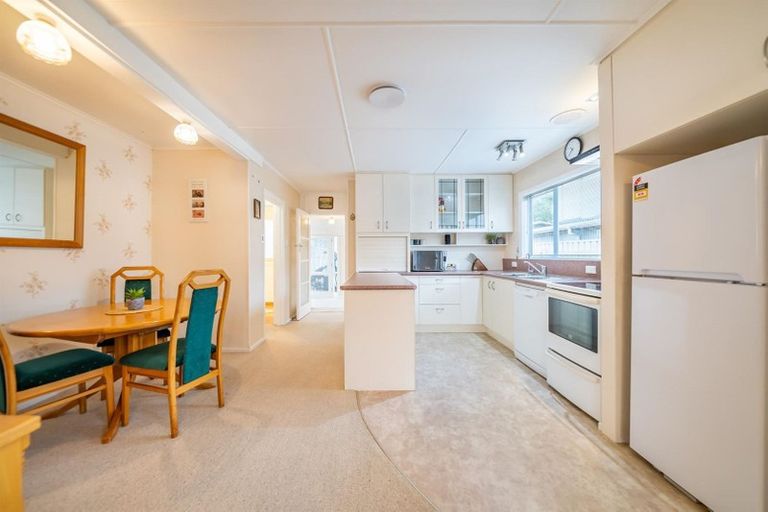 Photo of property in 6 Mckay Street, Wainuiomata, Lower Hutt, 5014