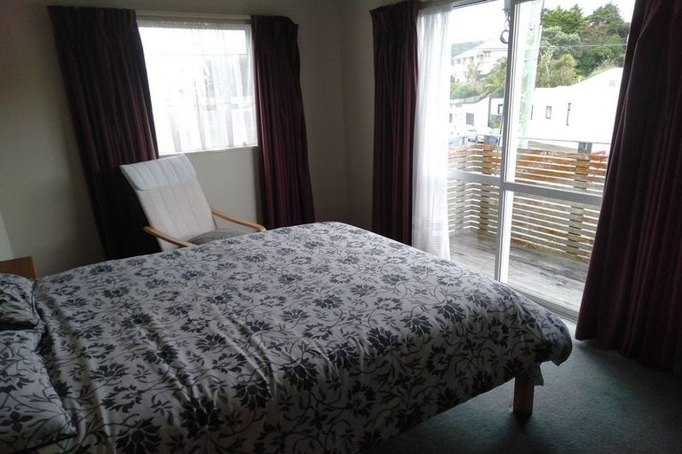 Photo of property in 2/37 Mills Road, Brooklyn, Wellington, 6021