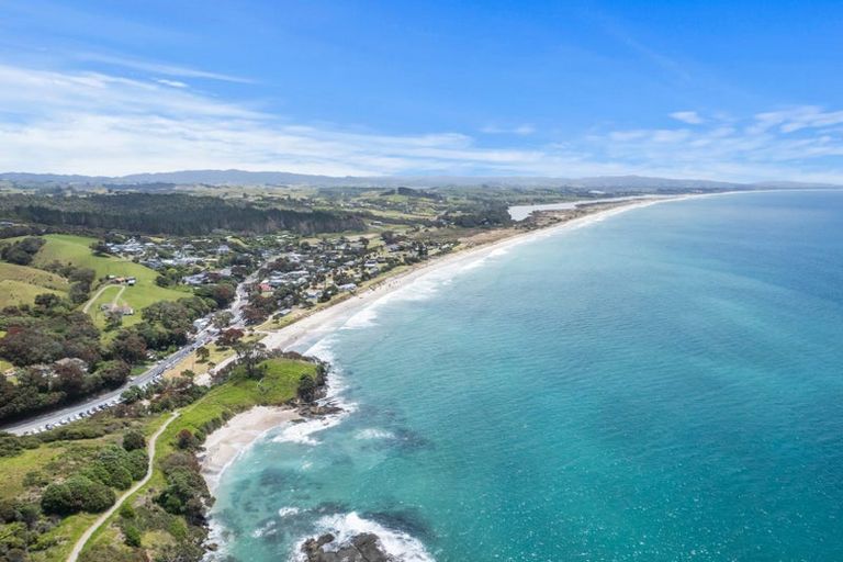 Photo of property in 38 Ferry Road, Waipu, 0510