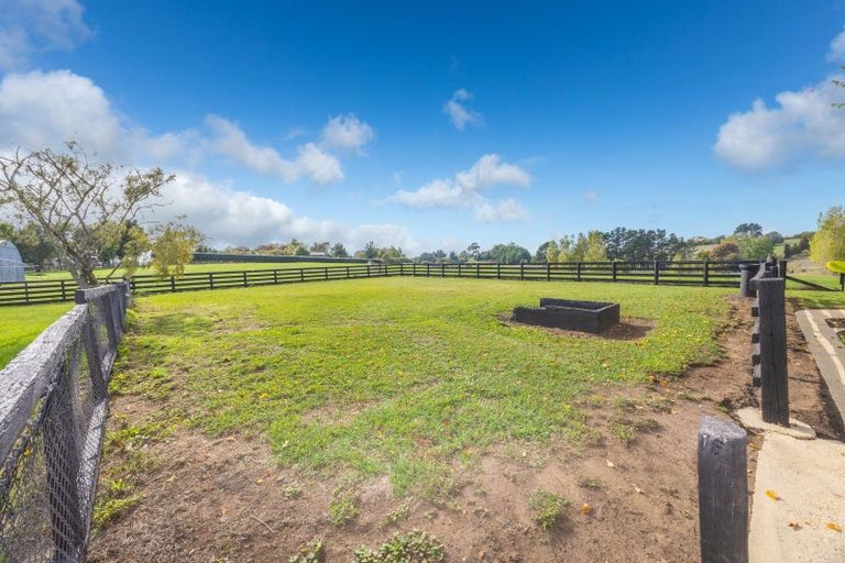 Photo of property in 4 Berkers Road, Ngahinapouri, Hamilton, 3290