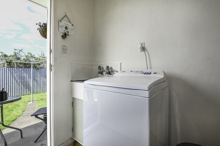 Photo of property in 3/507 Burnett Street, Mahora, Hastings, 4120