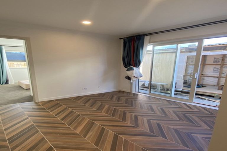 Photo of property in 16 Cloonlyon Drive, Flat Bush, Auckland, 2019