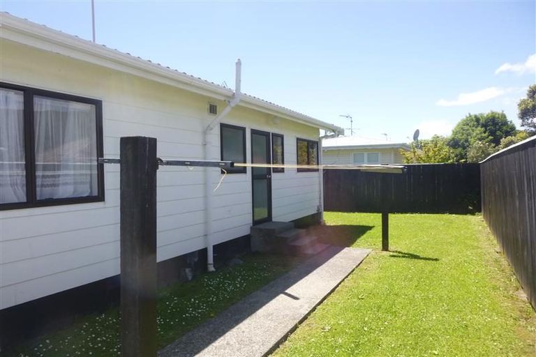 Photo of property in 21b Russell Street, Waterloo, Lower Hutt, 5011