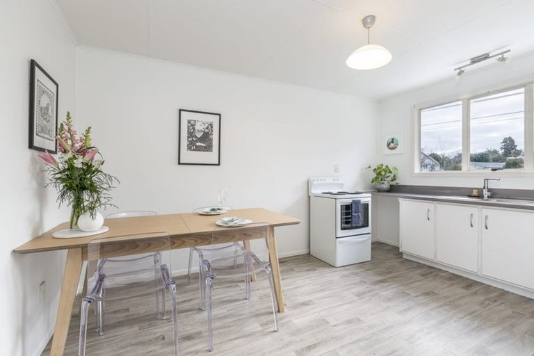 Photo of property in 2a Helga Crescent, Te Atatu Peninsula, Auckland, 0610