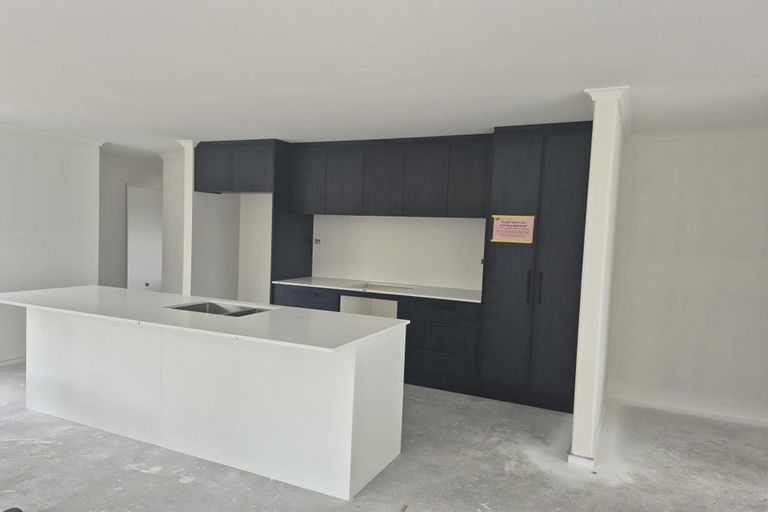 Photo of property in 46 Kohekohe Drive, Owhata, Rotorua, 3010