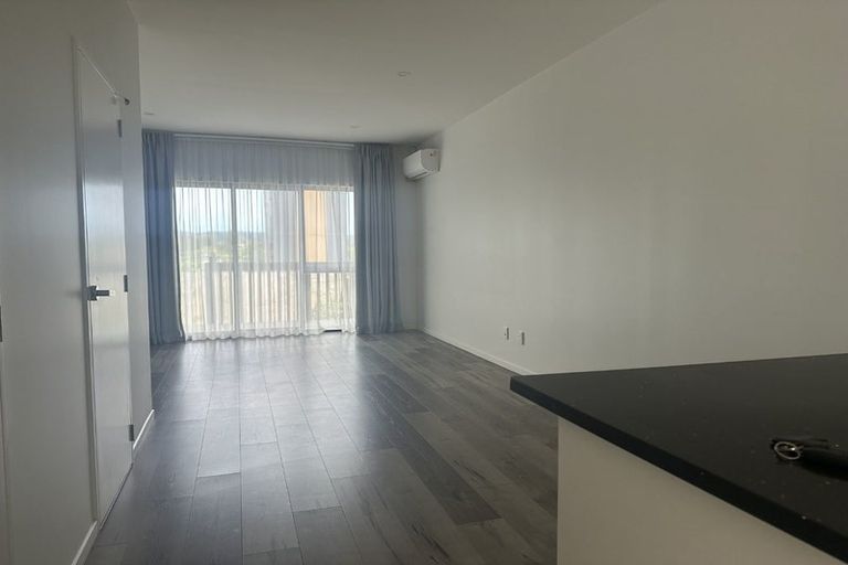 Photo of property in 13/41 Routley Drive, Glen Eden, Auckland, 0602