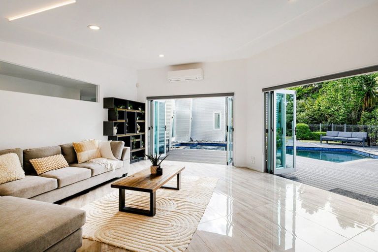 Photo of property in 56 Saint James Drive, Huntington, Hamilton, 3210