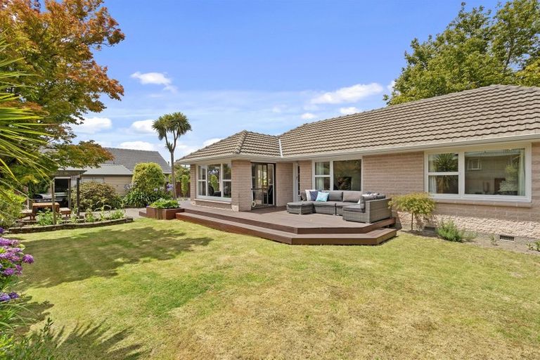 Photo of property in 360 Harewood Road, Bishopdale, Christchurch, 8053